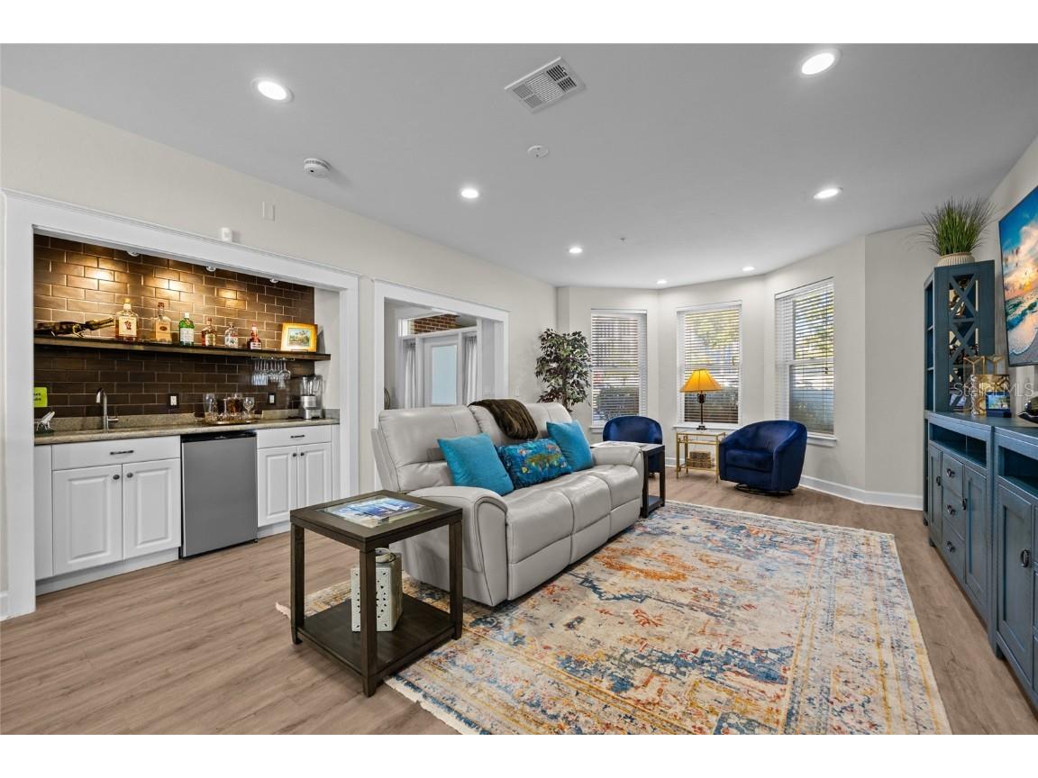 127 NE 3rd Street #N/A Gainesville FL 32601 GC534273 image5