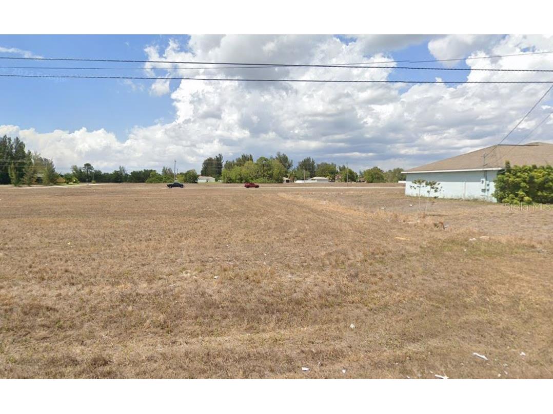 127 NW 15th Terrace Cape Coral FL 33993 T3489118 image1