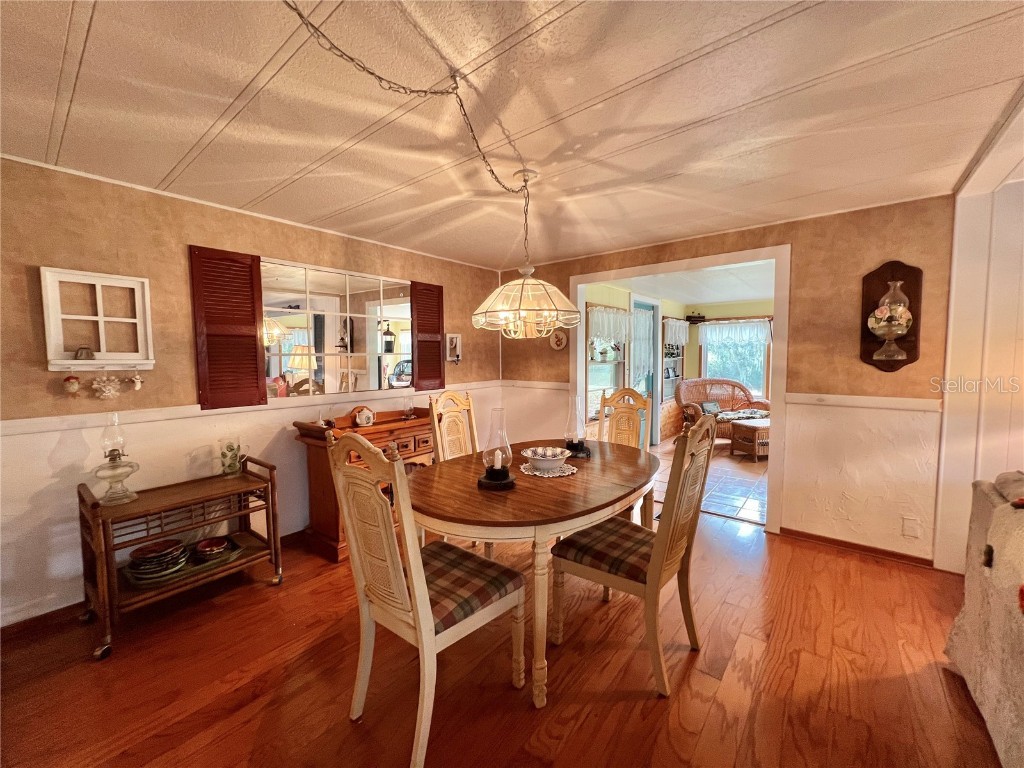 127 Royal Palm Drive Leesburg FL 34748 G5104261 image3