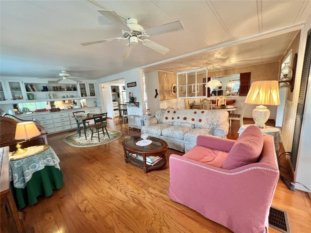 127 Royal Palm Drive Leesburg FL 34748 G5104261 image7