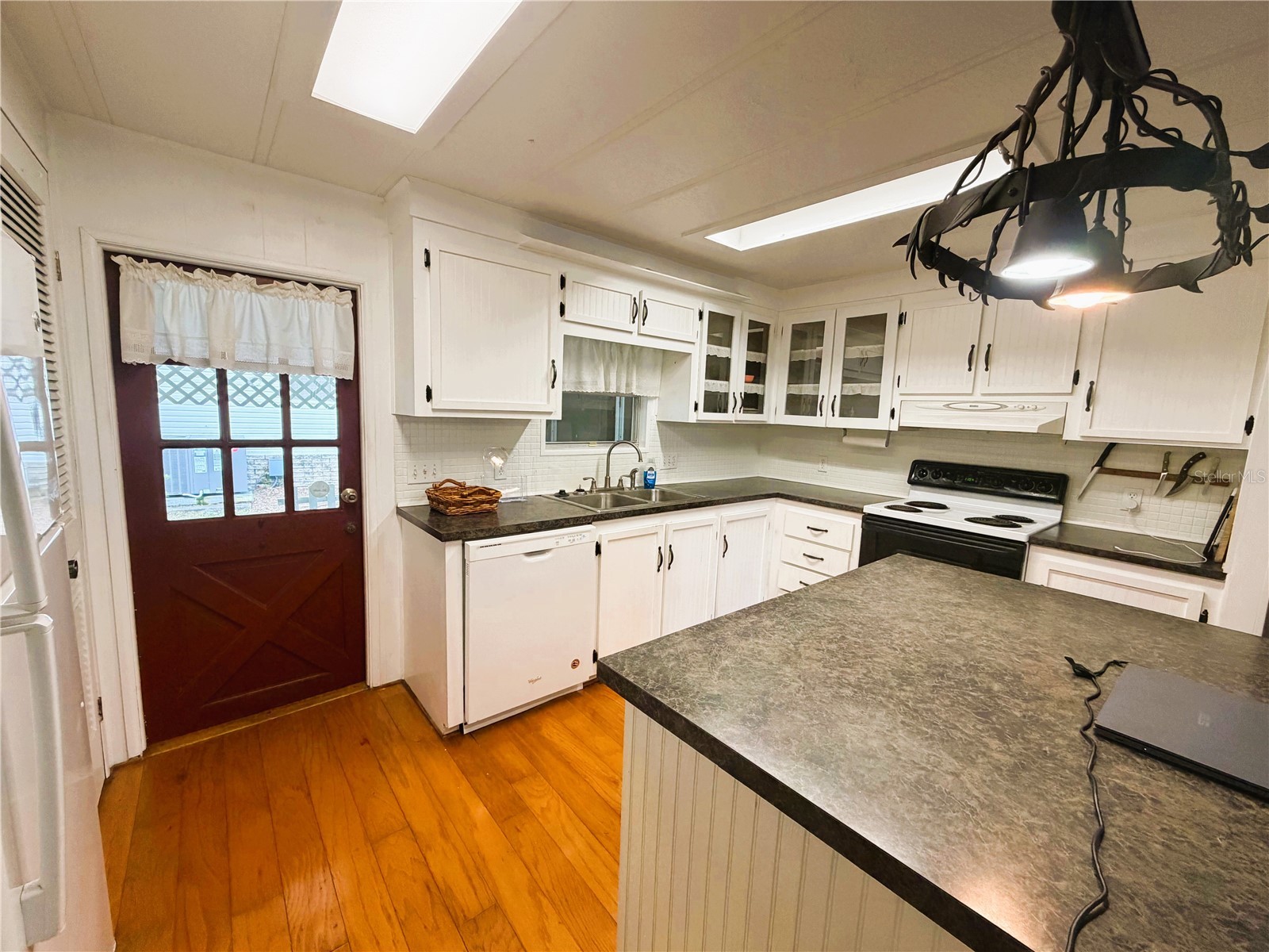 127 Royal Palm Drive Leesburg FL 34748 R4911299 image8