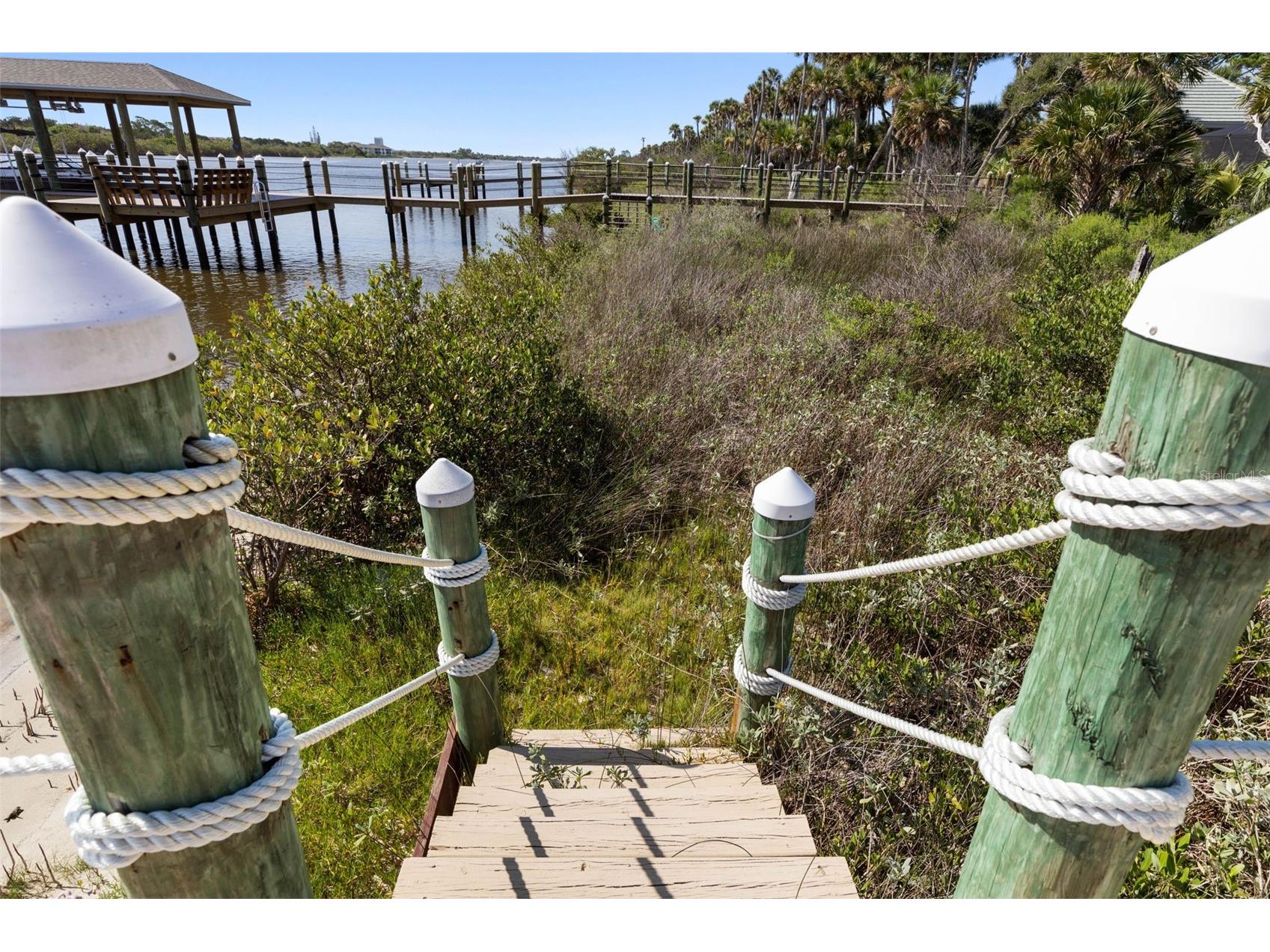 127 S Riverwalk Drive Palm Coast FL 32137 FC320042 image34