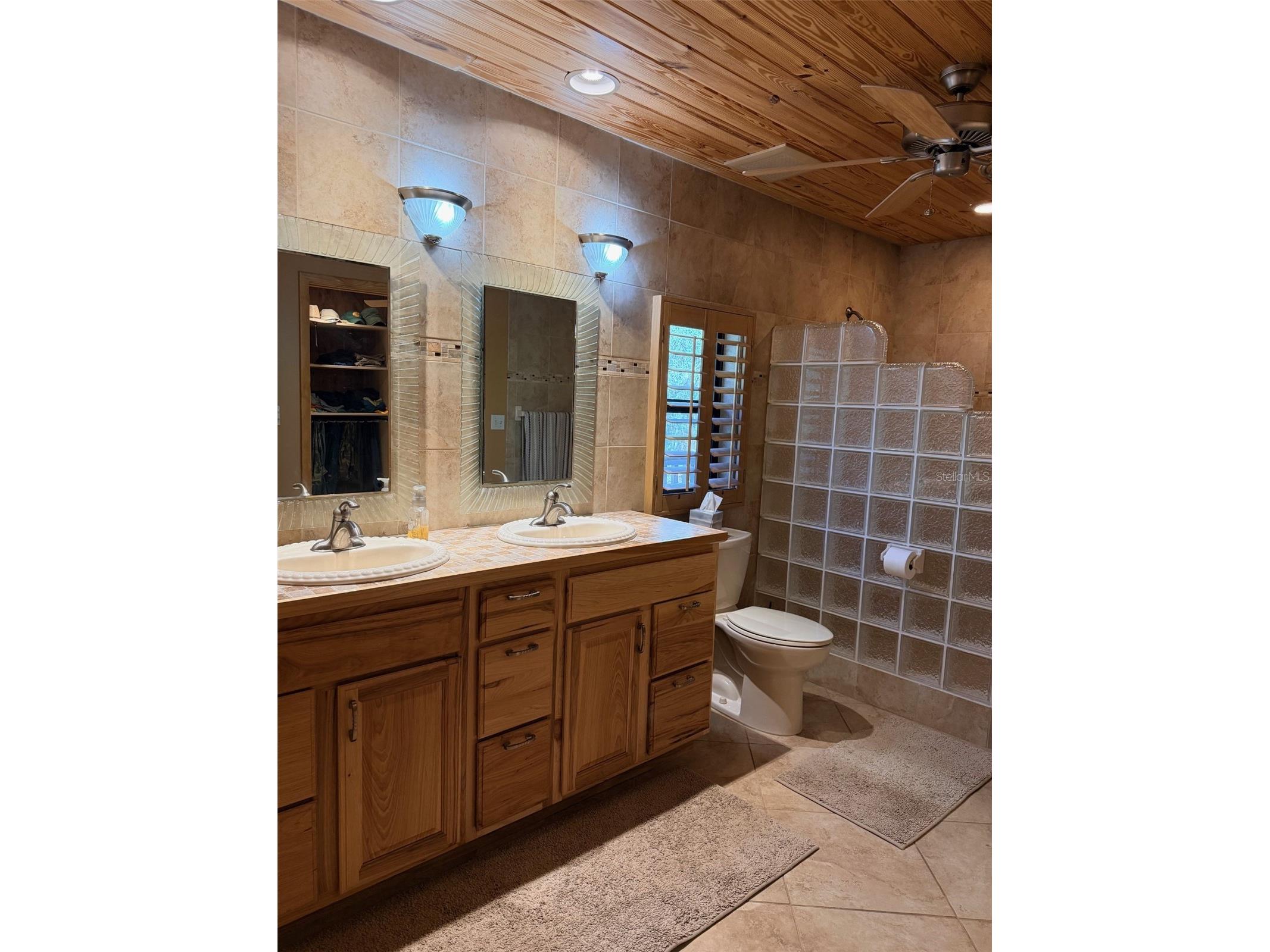 127 SE 930 Street Old Town FL 32680 GC536895 image36