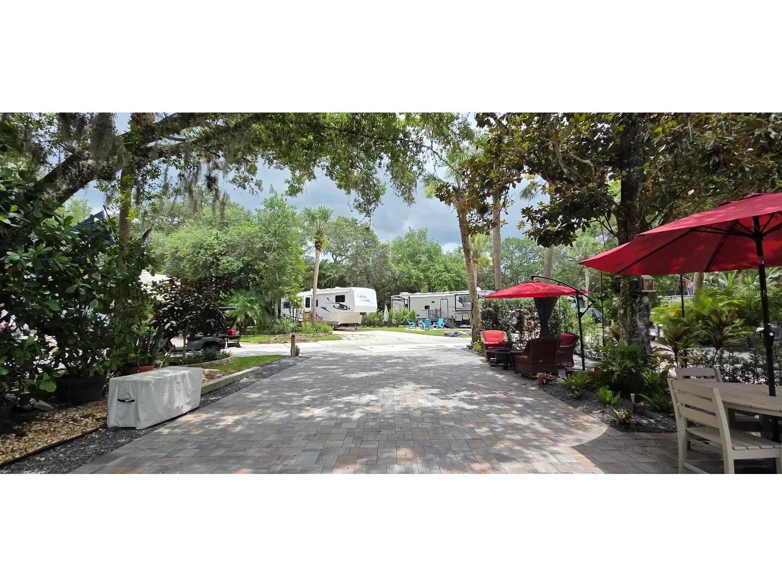 127 Stallion Lane River Ranch FL 33867 TB8396527 image9