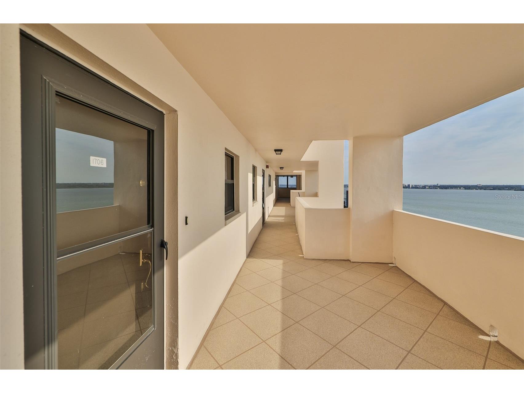 1270 Gulf Boulevard #1706 Clearwater Beach FL 33767 TB8519268 image3