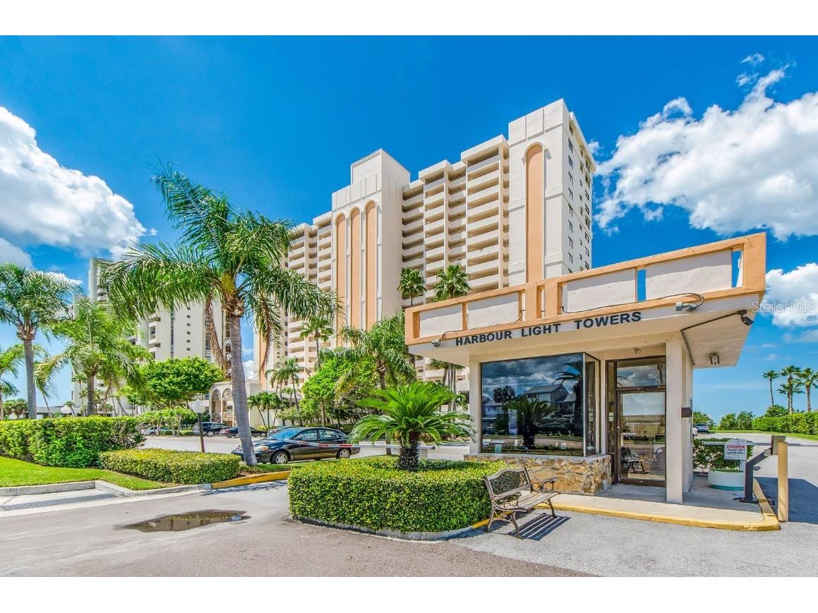 1270 Gulf Boulevard #1804 Clearwater Beach FL 33767 - GULF OF MEXICO U8199656 image1