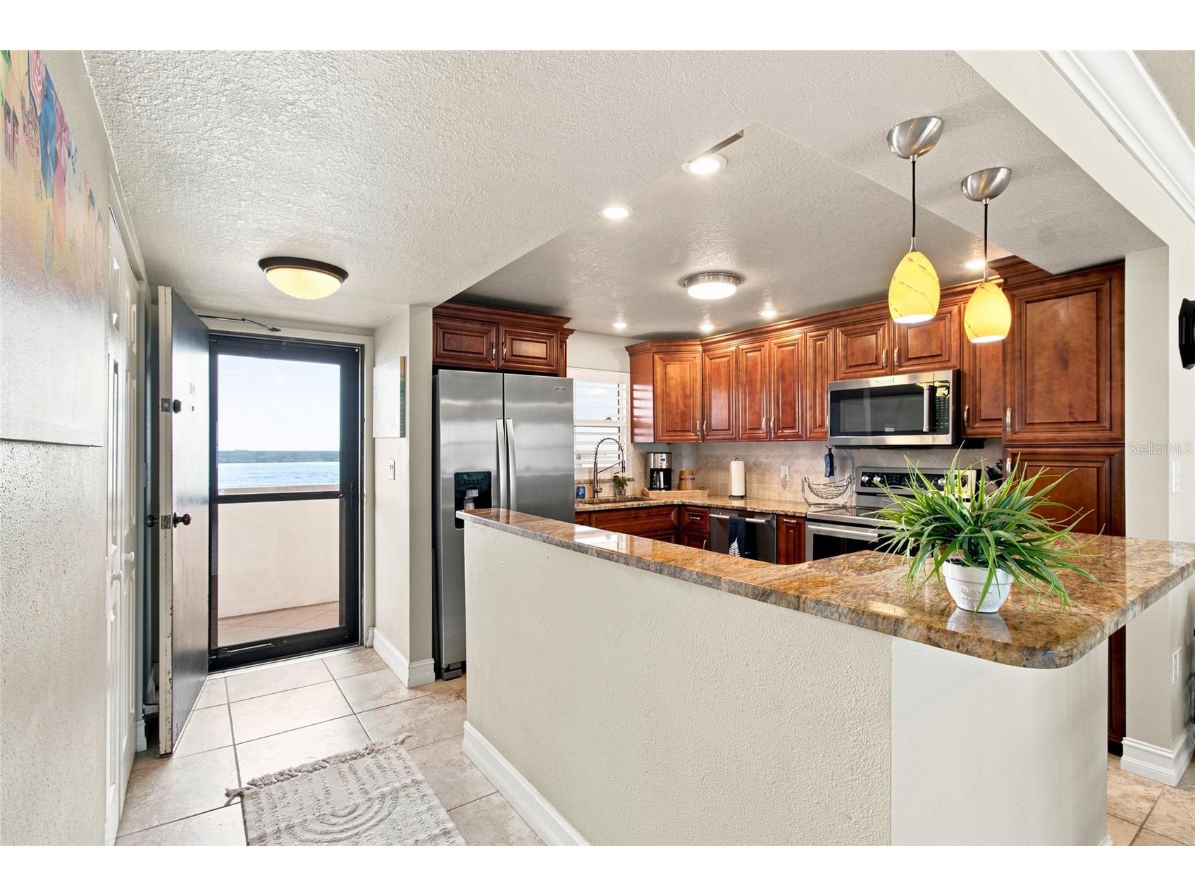 1270 Gulf Boulevard #2007 Clearwater Beach FL 33767 TB8522846 image3