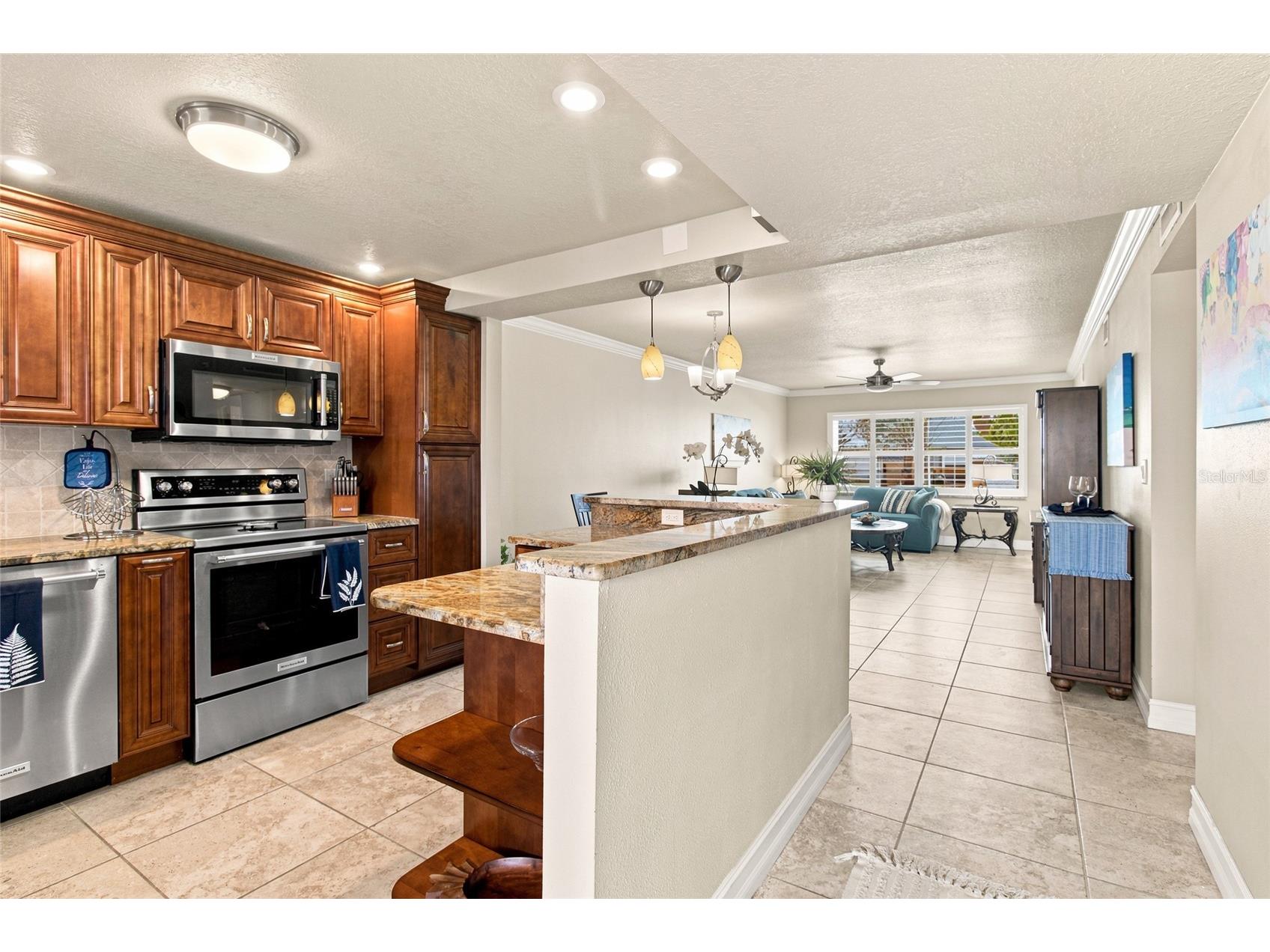 1270 Gulf Boulevard #2007 Clearwater Beach FL 33767 TB8522846 image9