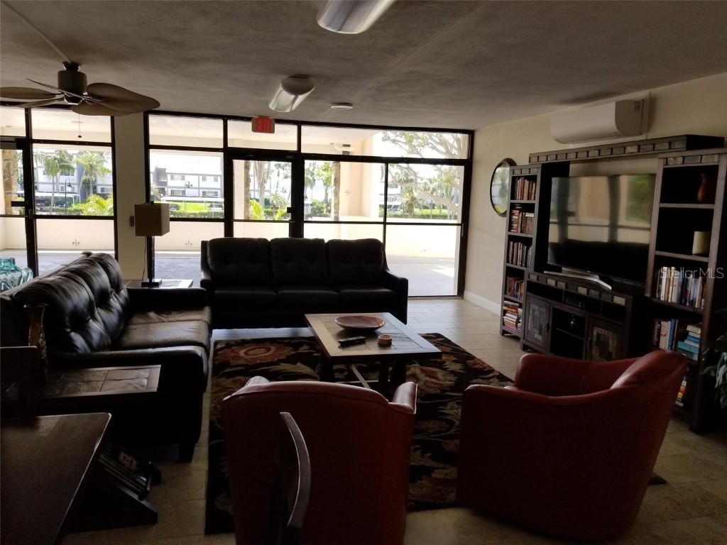 1270 Gulf Boulevard #302 Clearwater Beach FL 33767 TB8436878 image8