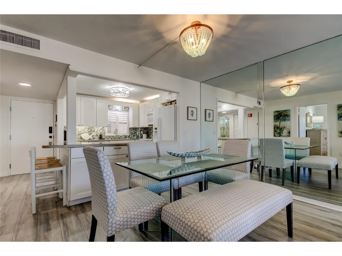 1270 Gulf Boulevard #304 Clearwater FL 33767 TB8342053 image10