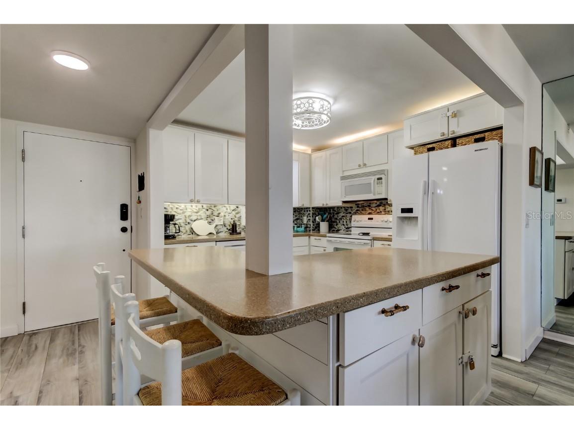 1270 Gulf Boulevard #304 Clearwater FL 33767 TB8342053 image14