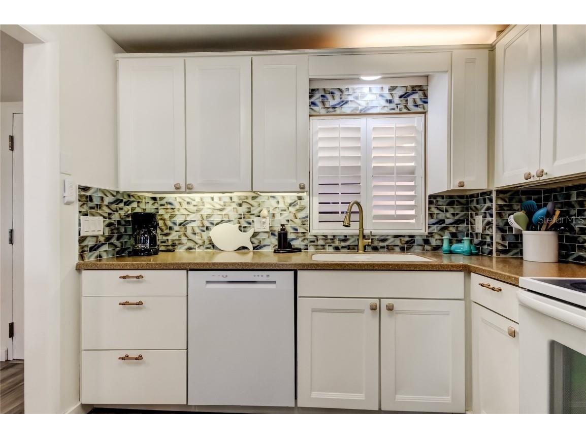 1270 Gulf Boulevard #304 Clearwater FL 33767 TB8342053 image16