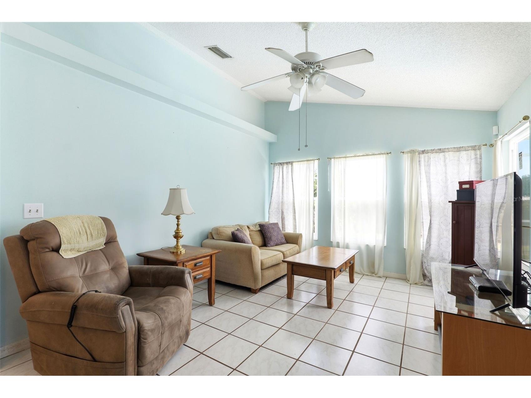 1270 Seeley Circle NW Palm Bay FL 32907 W7885057 image16