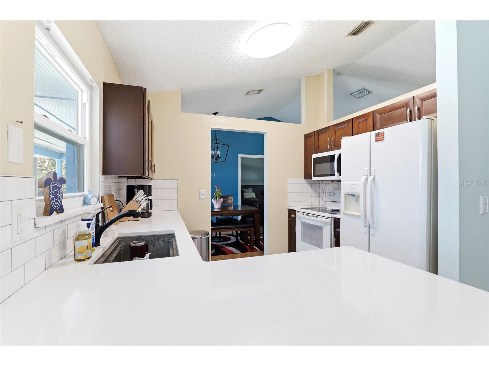 1270 Seeley Circle NW Palm Bay FL 32907 W7885057 image9