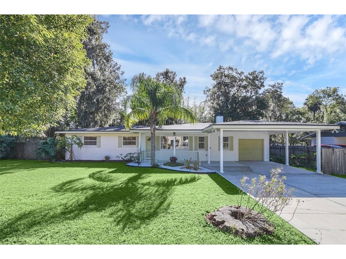 1270 Shady Oak Lane Deland FL 32720 V4933619 image1