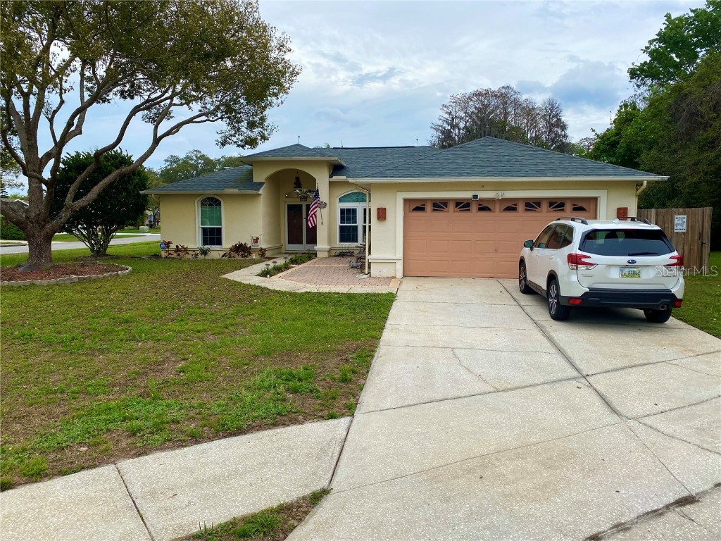 12702 Blue Pine Circle Hudson FL 34669 W7843138 image1