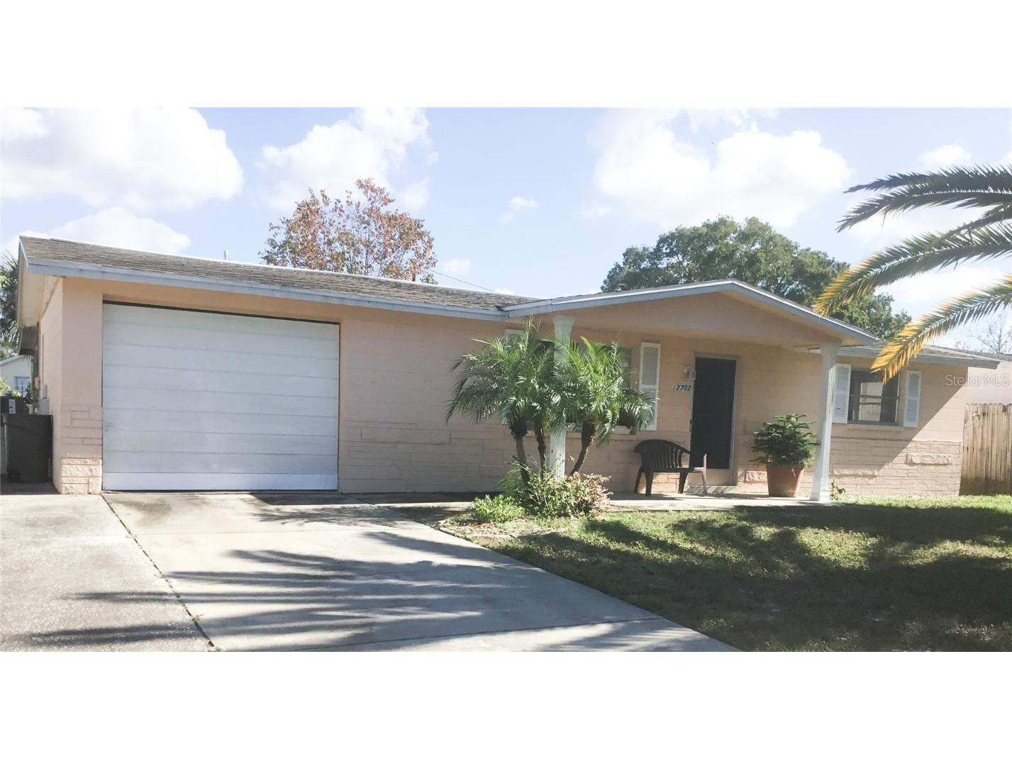 12702 Capitol Drive Hudson FL 34667 W7841080 image1