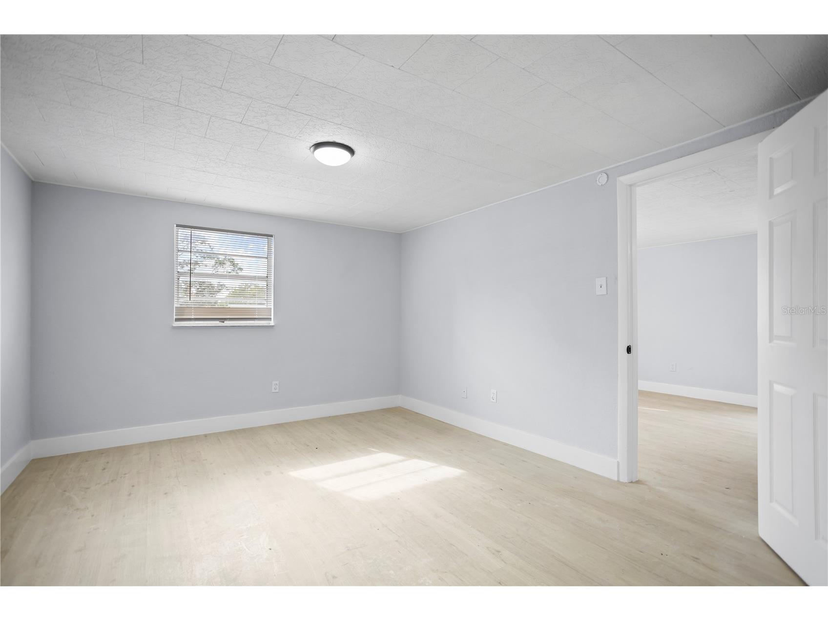 12703 N 15th St Tampa FL 33612 TB8478251 image13