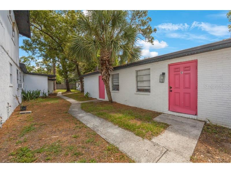 12703 N 15th St Tampa FL 33612 TB8478251 image3