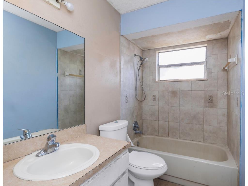 12704 128th Lane Largo FL 33774 TB8357473 image15