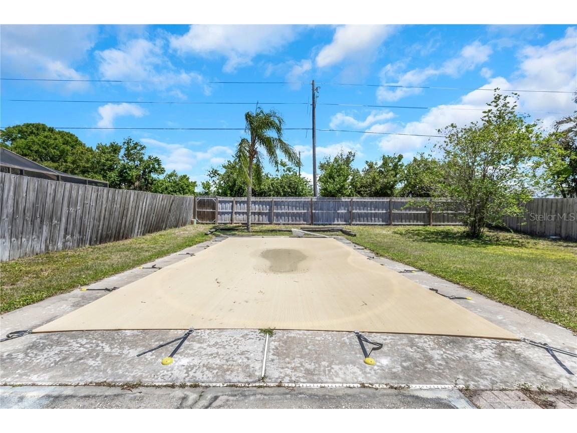 12704 128th Lane Largo FL 33774 TB8357473 image4