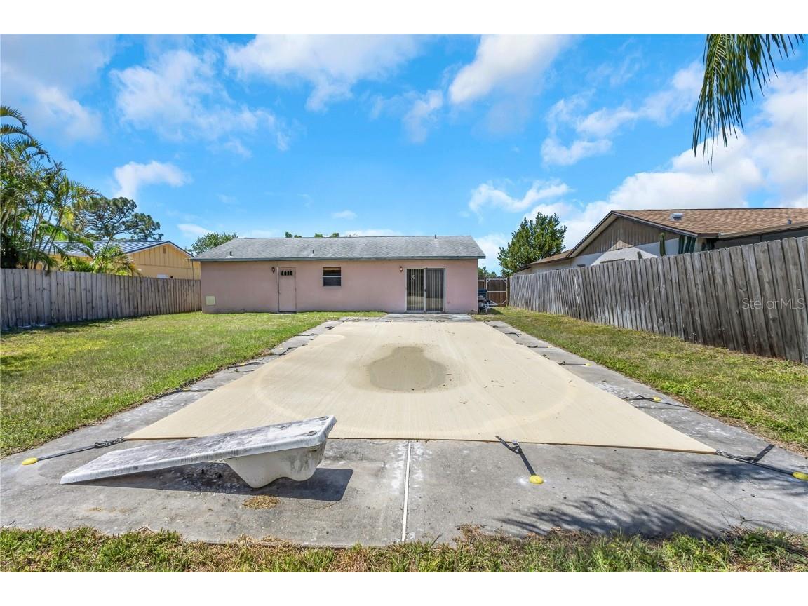 12704 128th Lane Largo FL 33774 TB8357473 image5