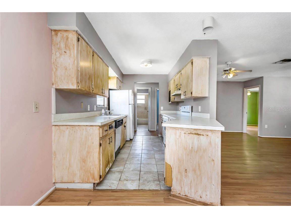 12704 128th Lane Largo FL 33774 TB8357473 image9