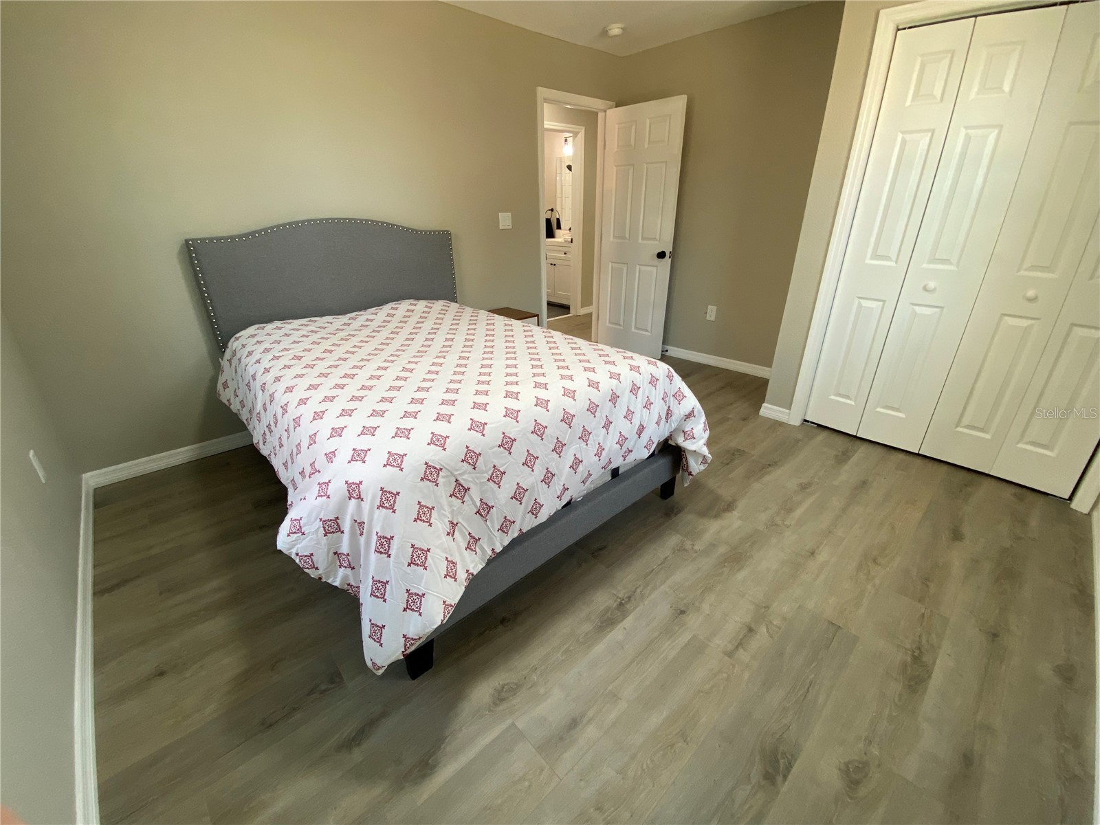 12704 Lacey Drive New Port Richey FL 34654 TB8475995 image23