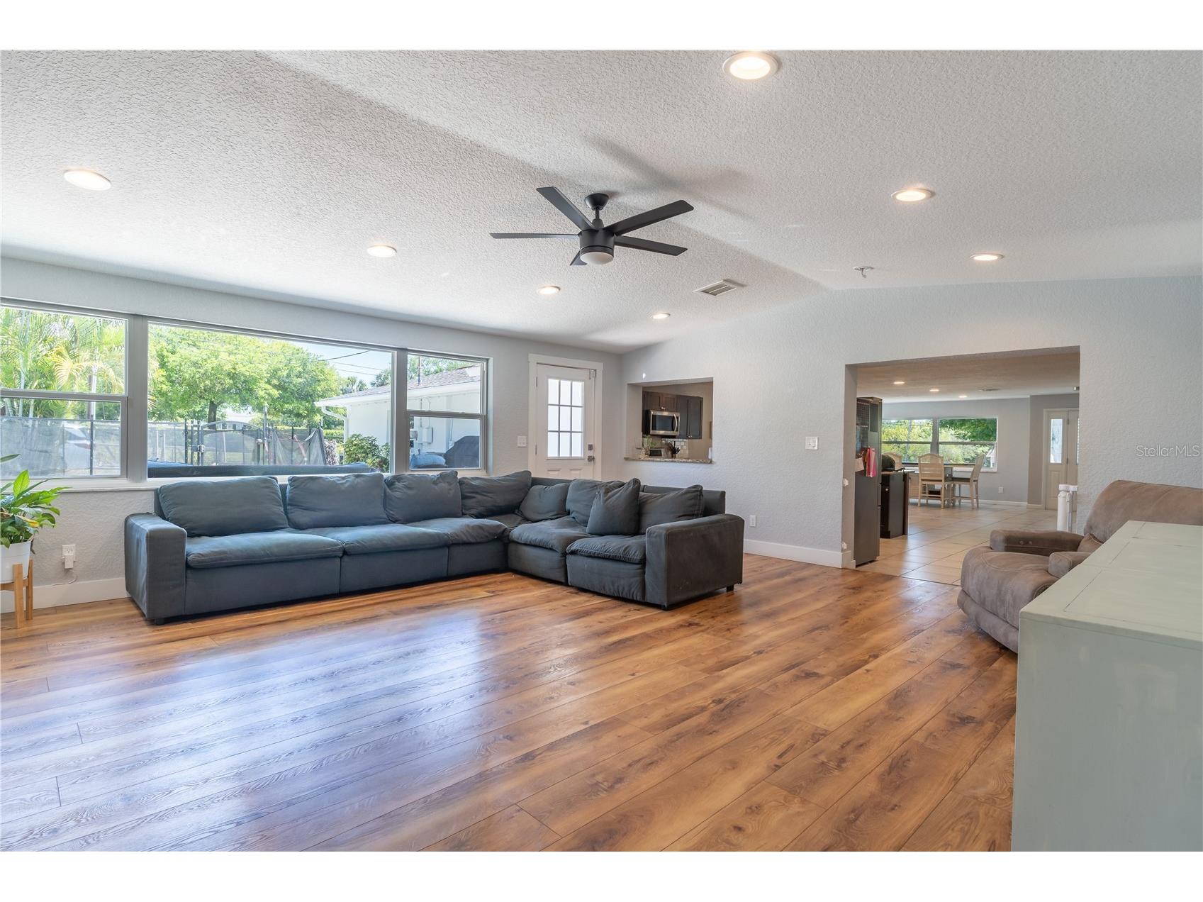 12705 Park Boulevard Seminole FL 33776 TB8497206 image15