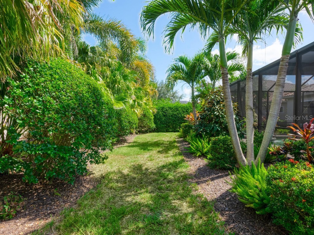 12705 Stone Ridge Place Lakewood Ranch FL 34202 A4667522 image39