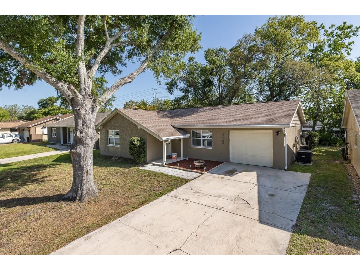 12708 River Mill Drive Hudson FL 34667 W7874862 image1