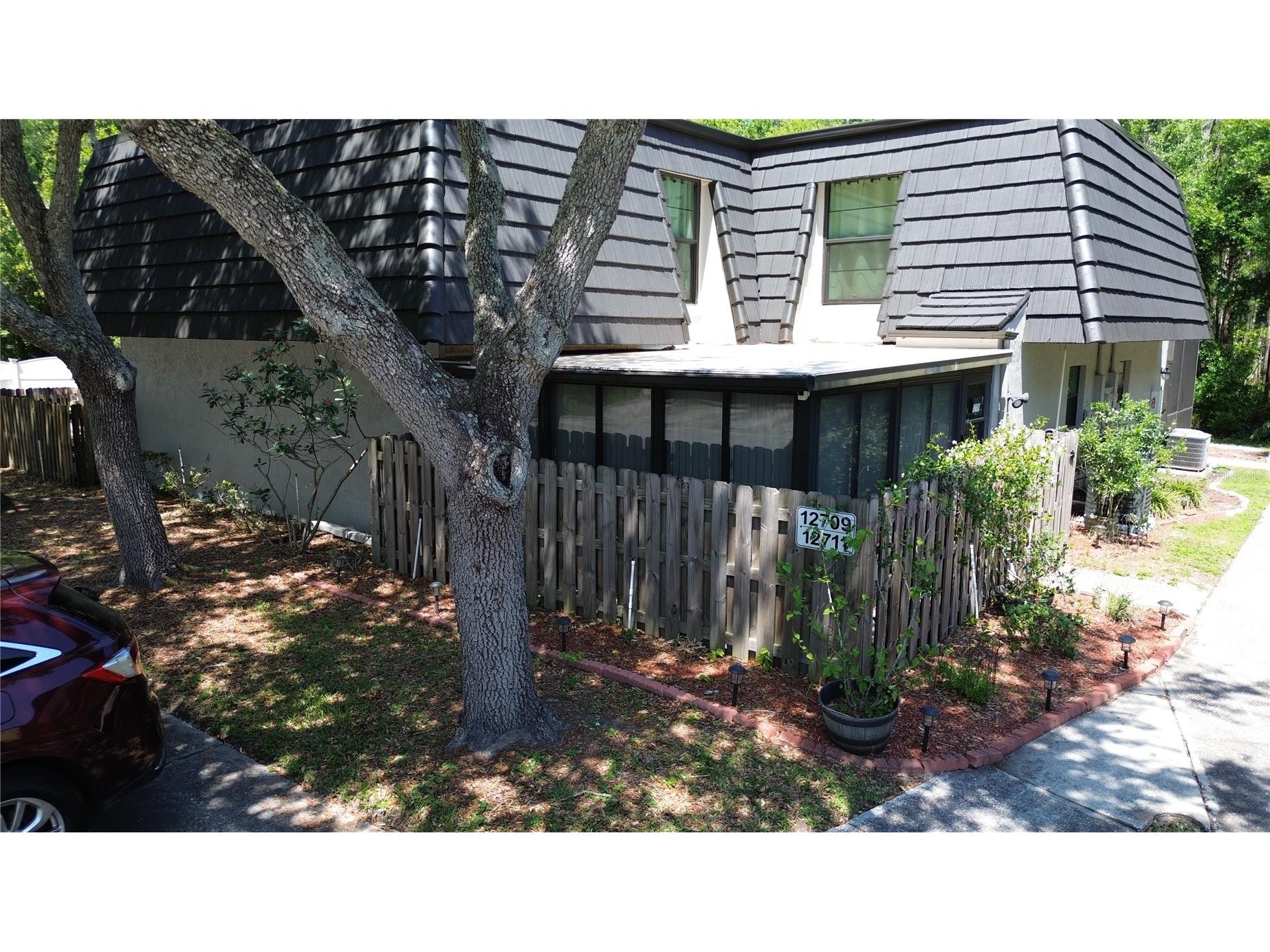 12709 Tall Pine Drive Tampa FL 33625 TB8452541 image1
