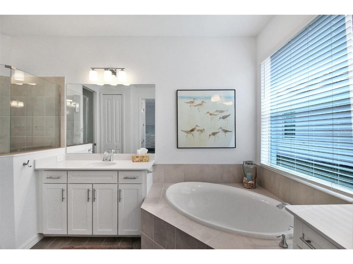 12709 Tulum Loop Venice FL 34293 A4675011 image48