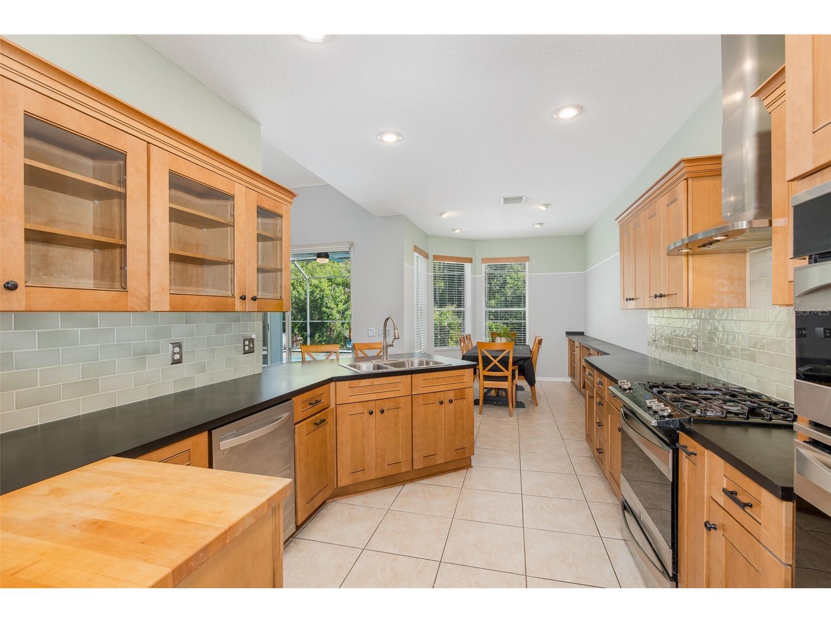 12709 Westwood Lakes Boulevard Tampa FL 33626 TB8525286 image11