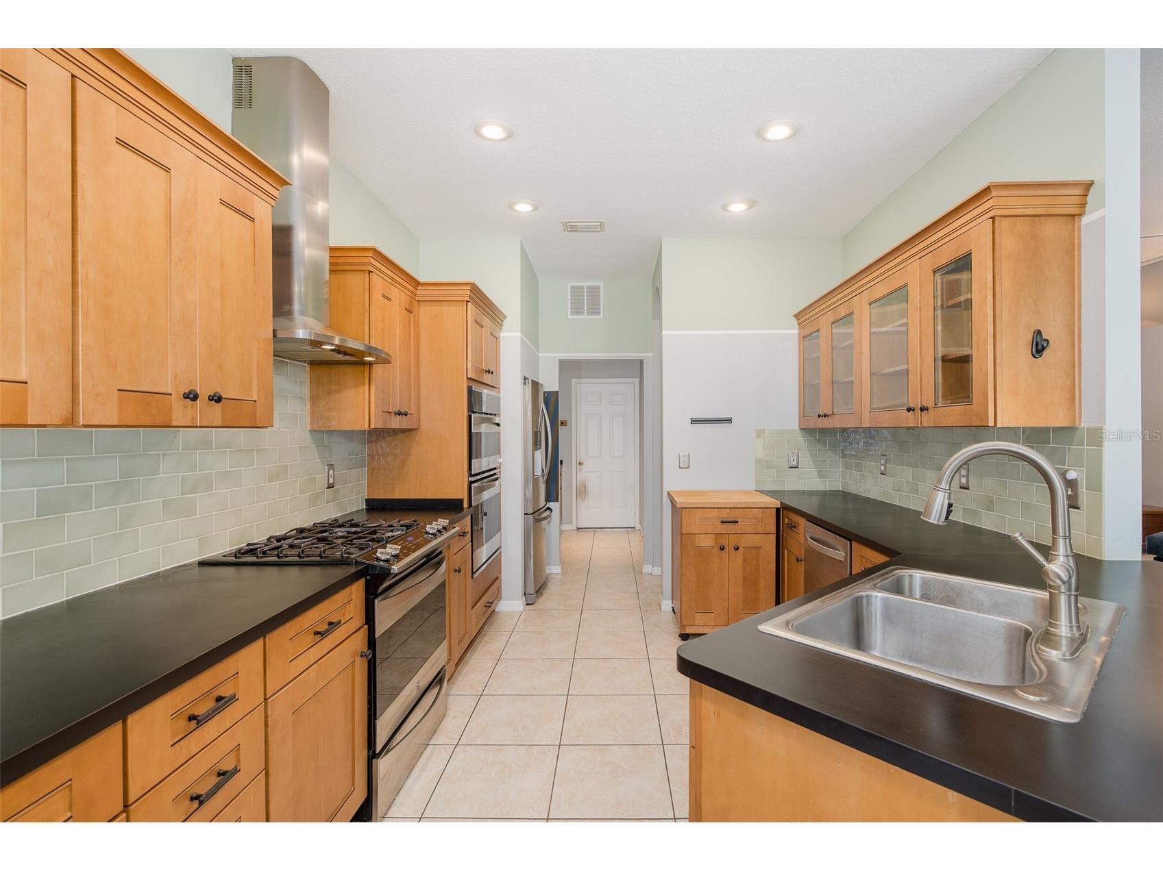 12709 Westwood Lakes Boulevard Tampa FL 33626 TB8525286 image9