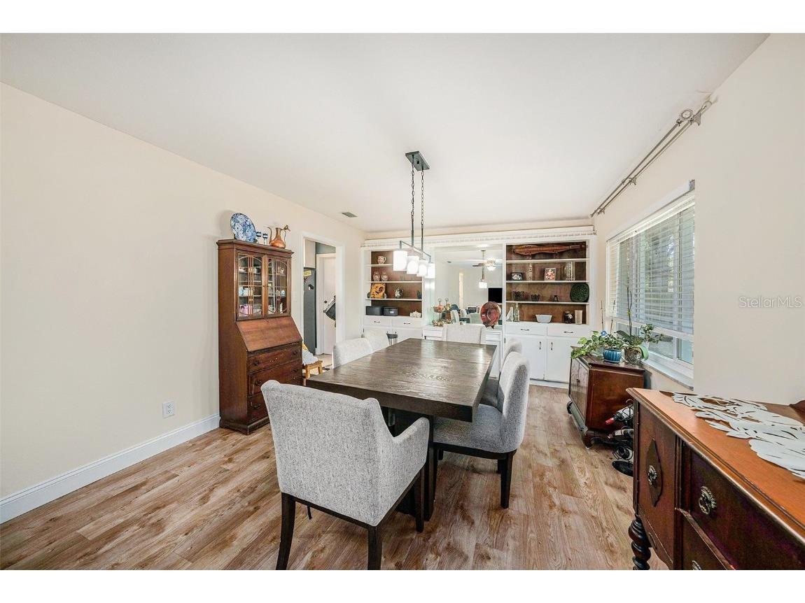 12710 Greenmoor Drive Tampa FL 33618 TB8451413 image11