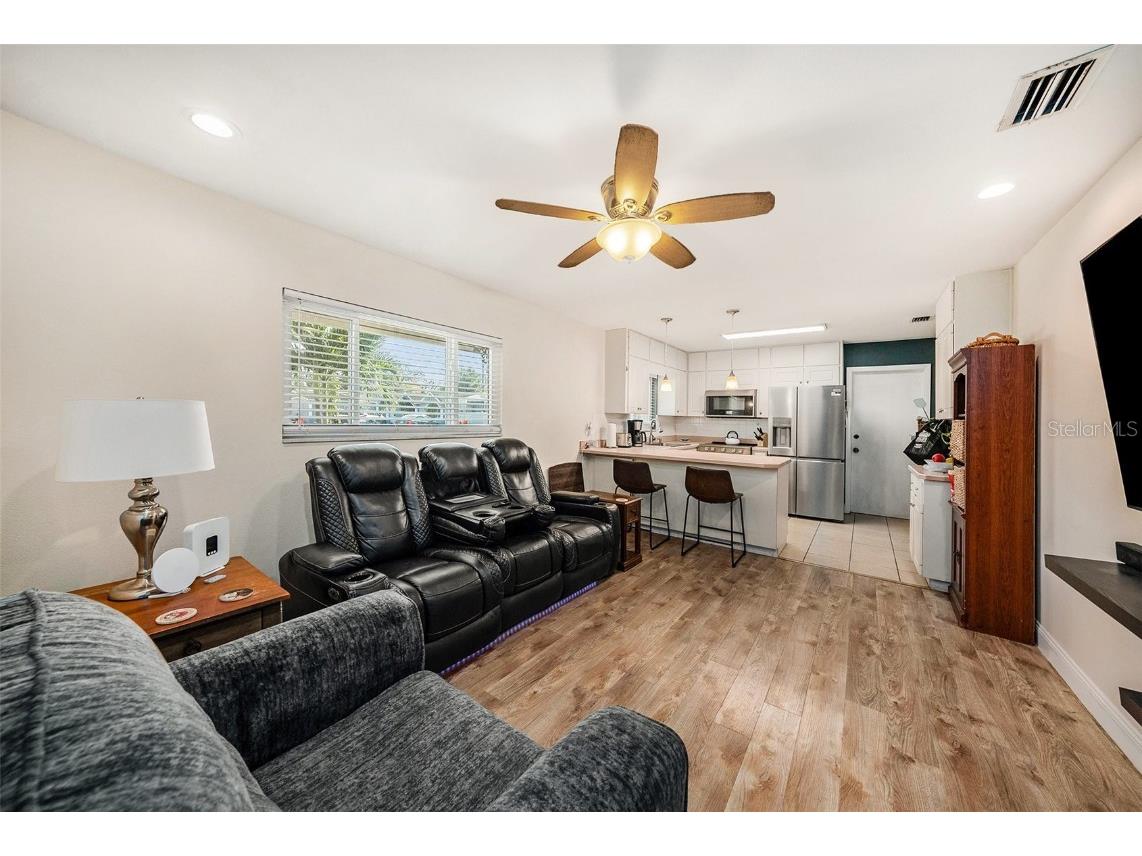 12710 Greenmoor Drive Tampa FL 33618 TB8451413 image13