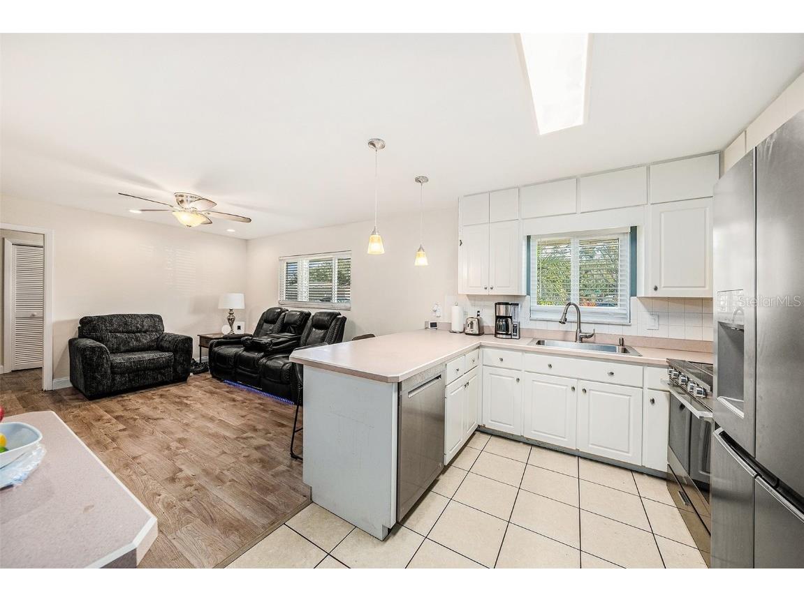 12710 Greenmoor Drive Tampa FL 33618 TB8451413 image15