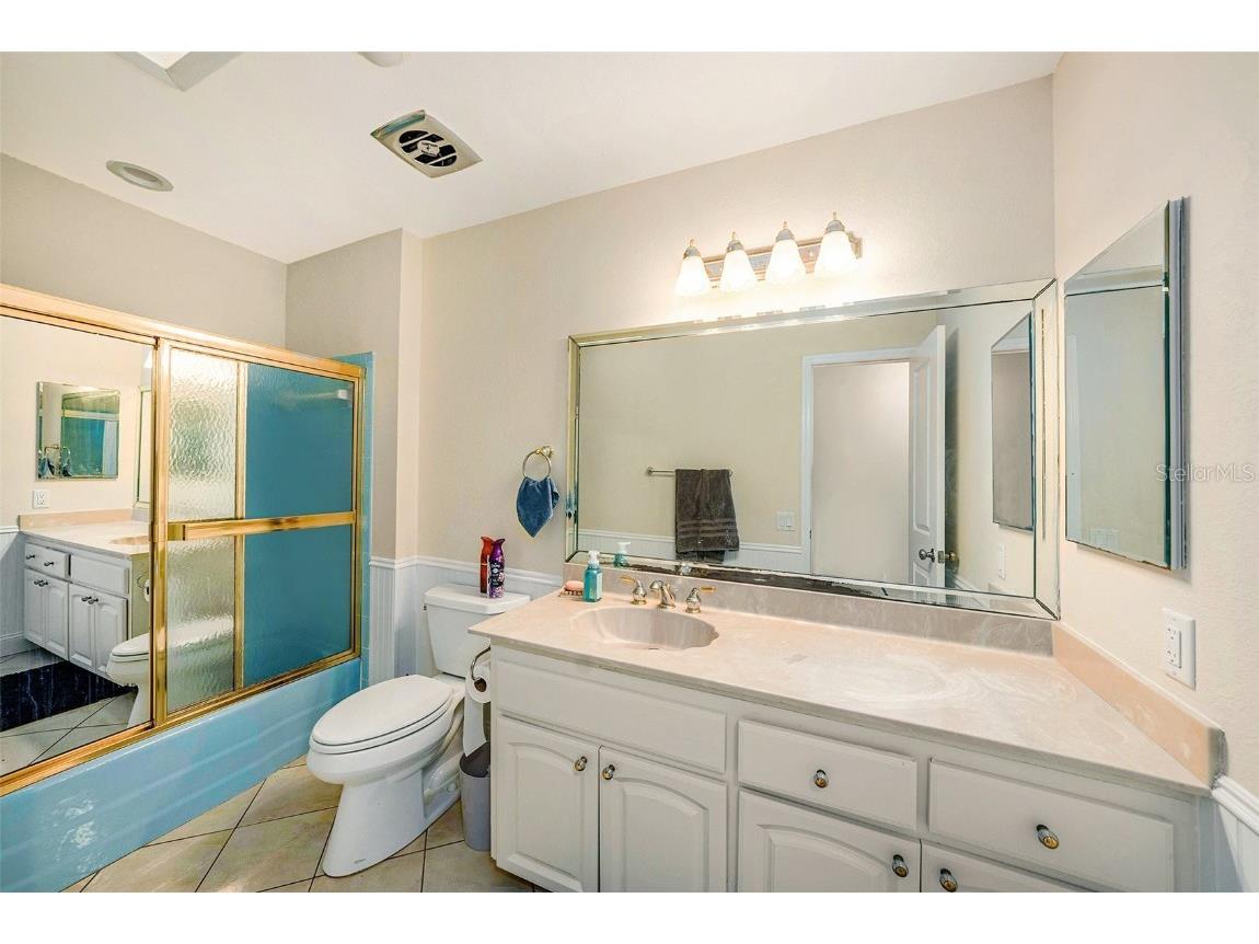 12710 Greenmoor Drive Tampa FL 33618 TB8451413 image20