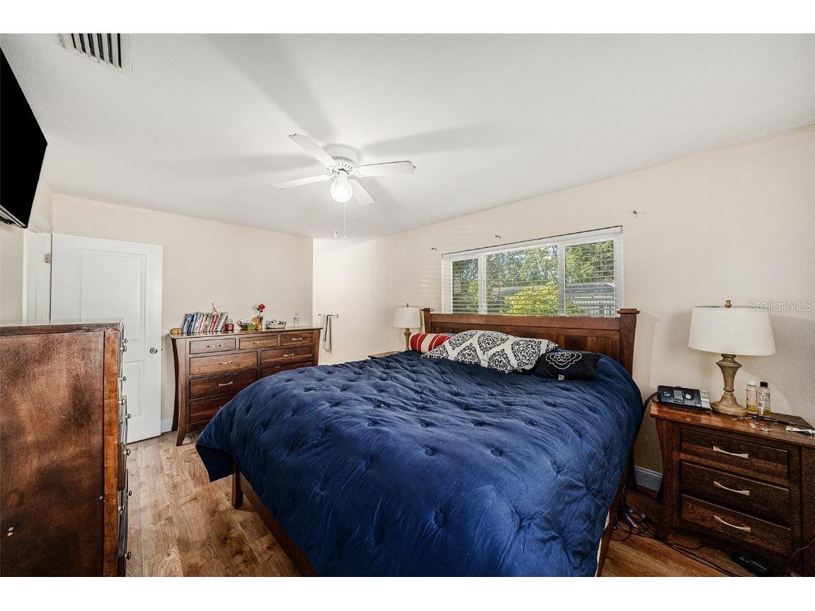 12710 Greenmoor Drive Tampa FL 33618 TB8451413 image22