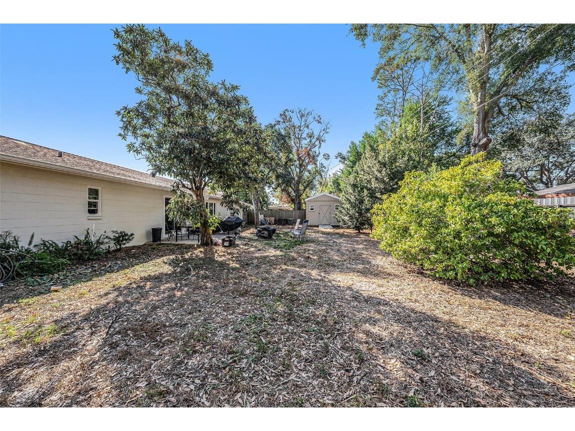 12710 Greenmoor Drive Tampa FL 33618 TB8451413 image24