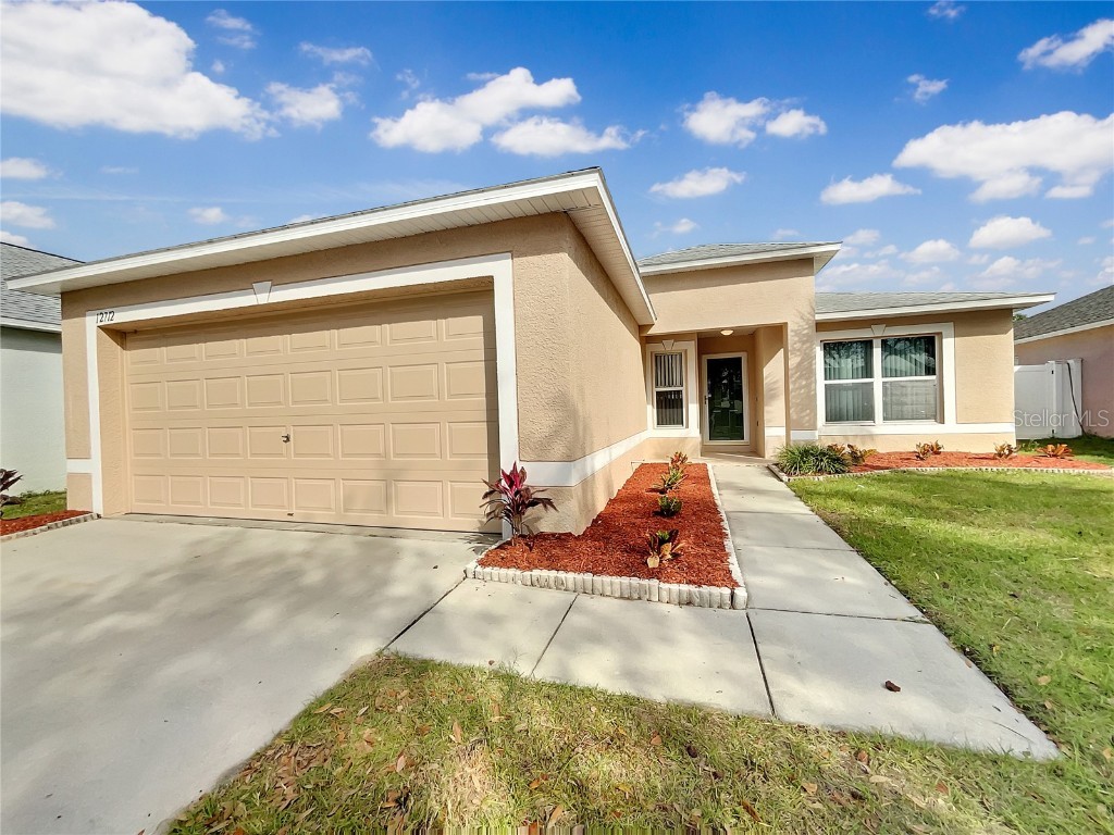 12712 Kings Lake Drive Gibsonton FL 33534 O6055865 image1