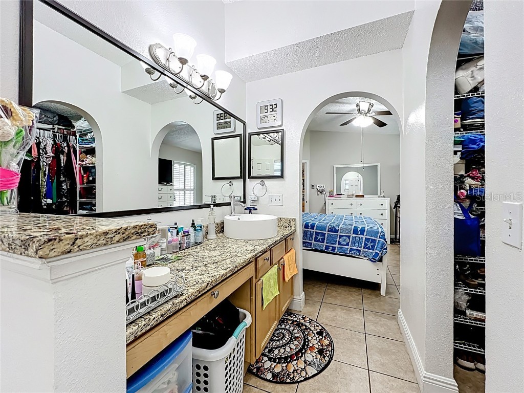 12713 Kings Lake Drive Gibsonton FL 33534 TB8446254 image25