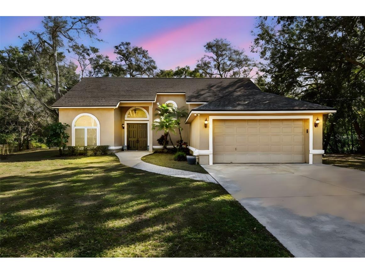 12715 Linda Drive Tampa FL 33612 - CURIOSITY CREEK TB8458966 image1