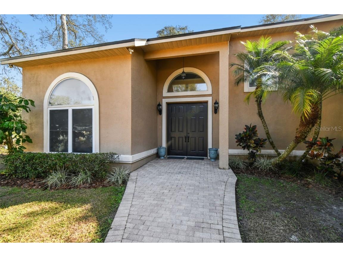 12715 Linda Drive Tampa FL 33612 - CURIOSITY CREEK TB8458966 image3