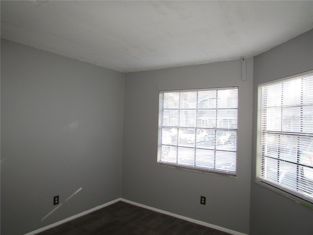 12715 Raeburn Way Tampa FL 33624 - BIG COMMUNITY POND TB8413764 image11