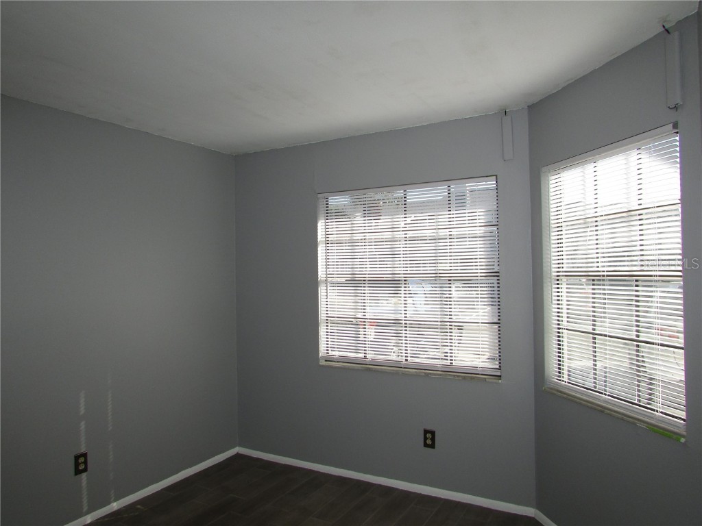 12715 Raeburn Way Tampa FL 33624 - BIG COMMUNITY POND TB8413764 image9