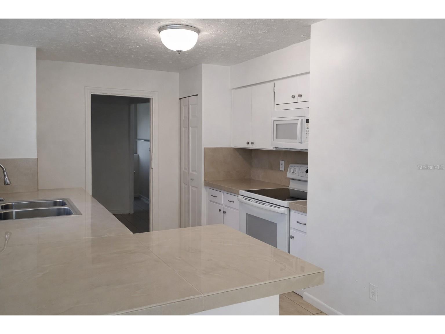 1272 Hanover Court Spring Hill FL 34606 O6389074 image2