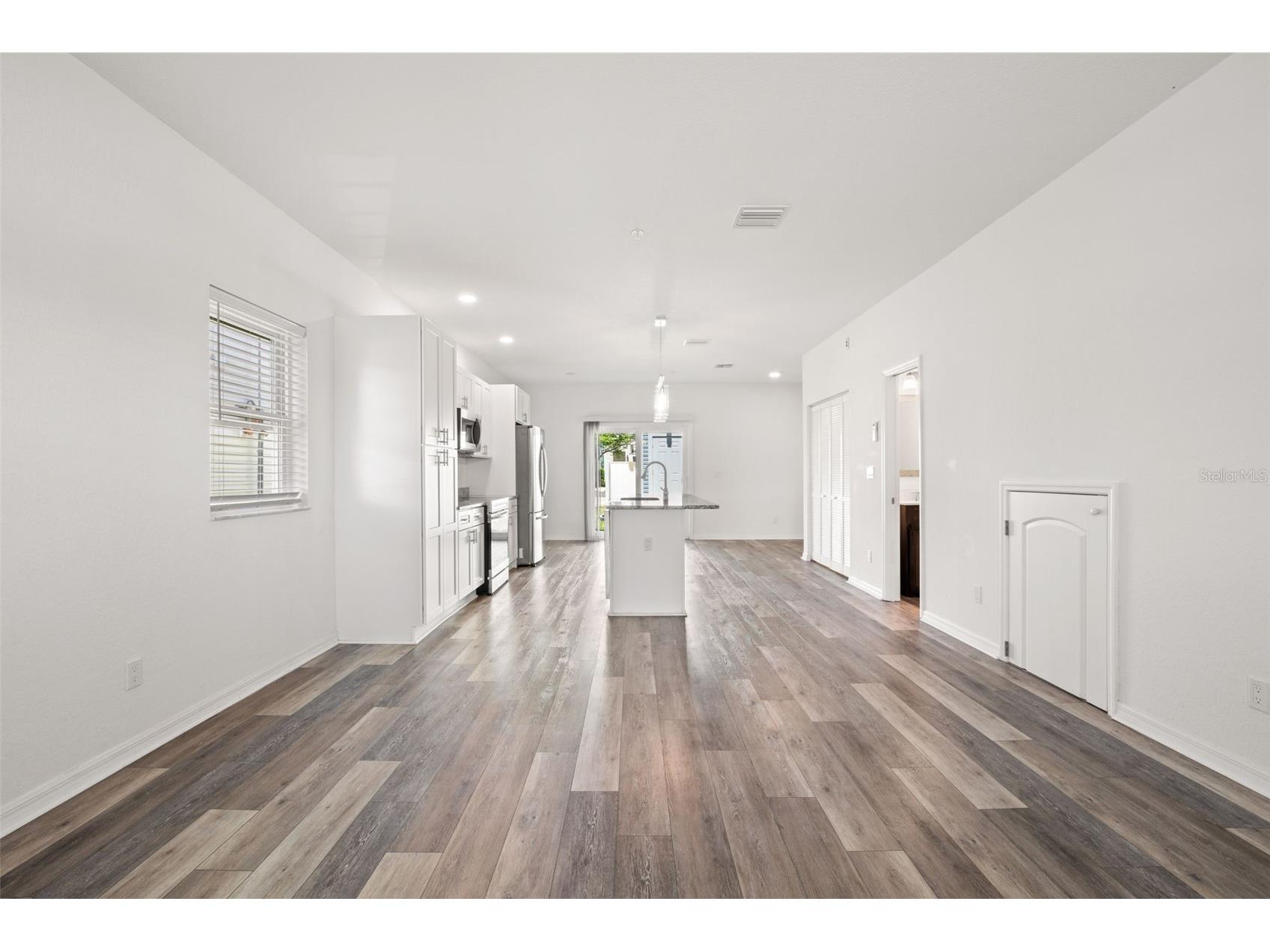 1272 Pierce Street Clearwater FL 33756 TB8476750 image6