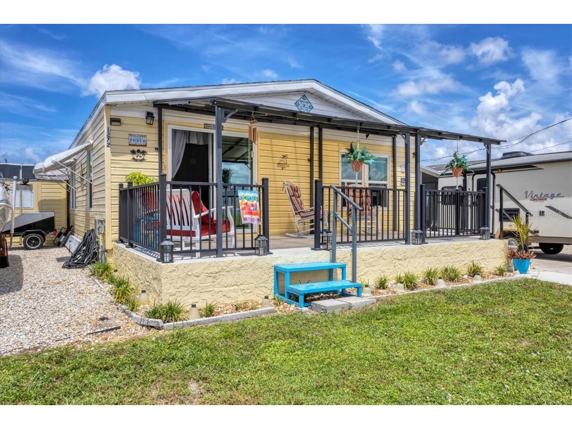 1272 Seagull Drive Englewood FL 34224 D6143290 image2